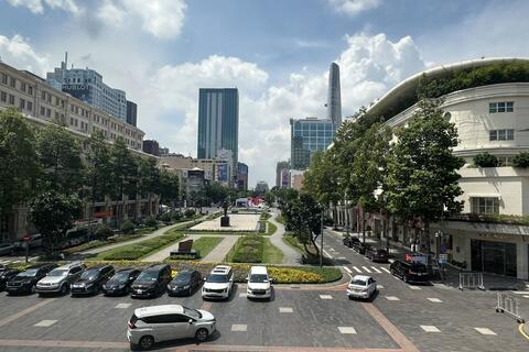 Trái phiếu doanh nghiệp bùng nổ tháng 3/2026, bất động sản “dẫn sóng”