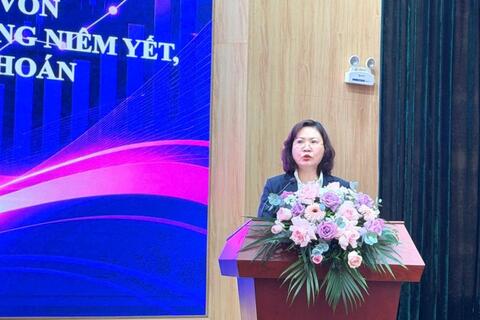 Chủ tịch Ủy ban Chứng khoán Nhà nước: Doanh nghiệp không thể chỉ dựa vào vốn ngân hàng
