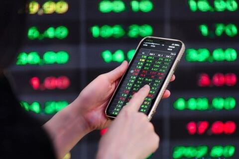 VN-Index đối mặt phép thử vùng 1.850 điểm