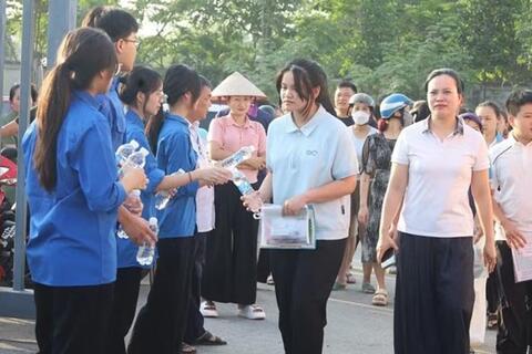 Hơn 22.900 thí sinh Tuyên Quang chính thức dự thi vào lớp 10