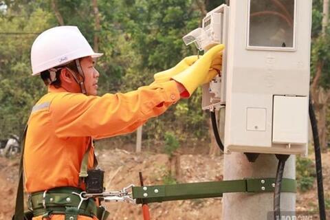 100% thôn, bản tại Lai Châu đã có điện lưới quốc gia