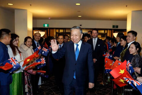 Tổng Bí thư, Chủ tịch nước Tô Lâm đến thủ đô Canberra, tiếp tục chuyến thăm Australia