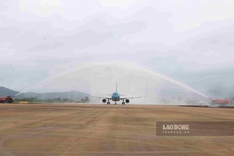 Sân bay Liên Khương hoạt động trở lại sau hơn 5 tháng tạm dừng sửa chữa