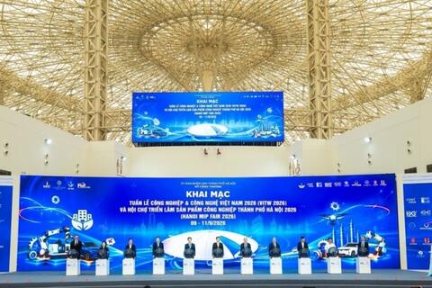 Hơn 2.000 gian hàng hội tụ tại Tuần lễ Công nghiệp và Công nghệ