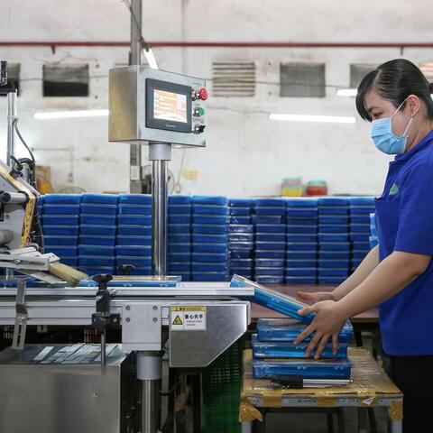 Số lượng doanh nghiệp tăng nhưng áp lực rút lui vẫn lớn