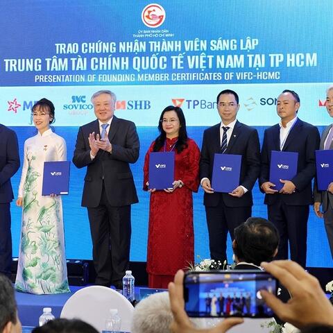 Ra mắt Trung tâm tài chính quốc tế Việt Nam tại TP. Hồ Chí Minh