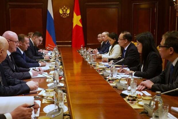 Đặc phái viên của Tổng Bí thư Tô Lâm thăm Nga, thông báo kết quả Đại hội XIV của Đảng