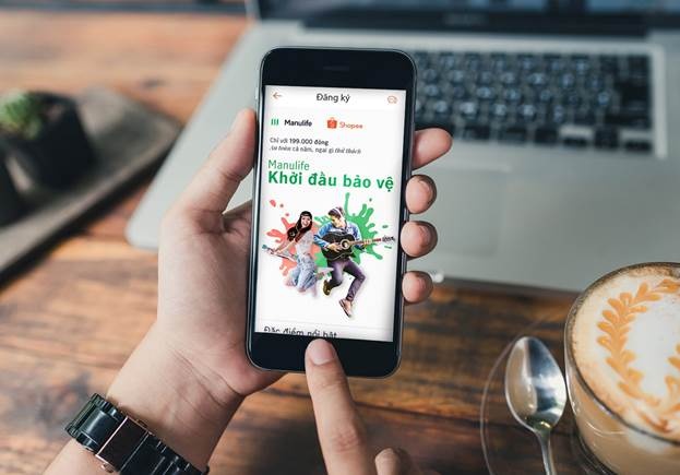shopee tiep tuc phan phoi manulife khoi dau bao ve giai doan 2 voi nhung cai tien moi