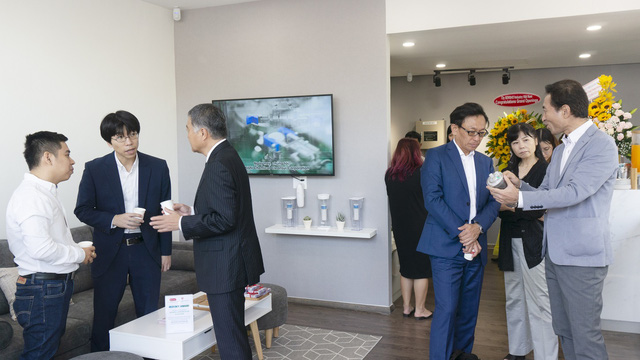 Thương hiệ  10F2  u lọc nước Mitsubishi Chemical Cleansui khai trương Premium Showroom tại thành phố Hồ Chí Minh - Ảnh 1.