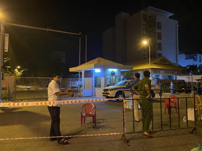 Thêm 34 ca dương tính SARS-CoV-2 từ F0 chưa rõ nguồn lây, Đà Nẵng phong toả khu công nghiệp - Ảnh 9. Thêm 34 ca dương tính SARS-CoV-2 từ F0 chưa rõ nguồn lây, Đà Nẵng phong toả khu công nghiệp - Ảnh 9.