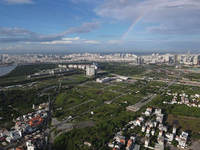 Lo ngại việc chuyển đổi đất xây dự án - ảnh 1