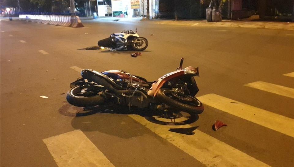 2 vụ tai nạn chỉ cách nhau 50m khiến 1 người chết, 1 người bị thương