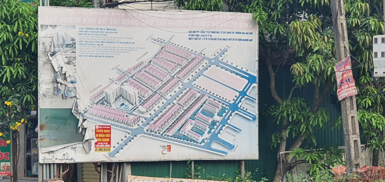 Dù quy hoạch được vẽ với quy mô hoành tráng nhưng thực tế dự án lại được thi công theo kiểu chắp vá