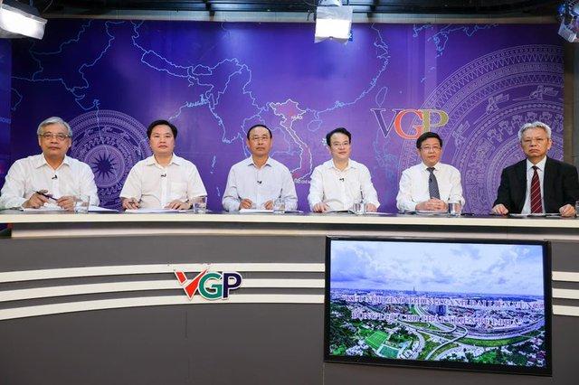 TRỰC TIẾP Tọa đàm: 'Kết nối giao thông vành đai liên vùng – động lực cho phát triển bứt phá' - Ảnh 1.