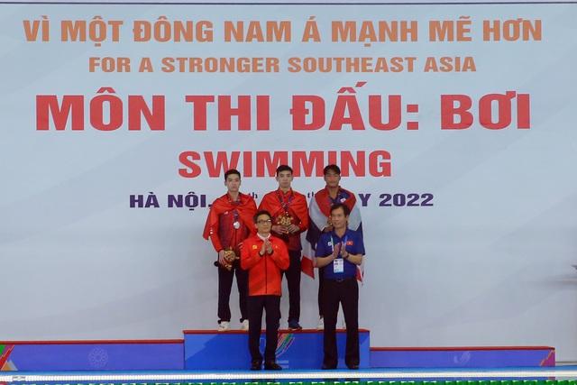 Phó Thủ tướng Vũ Đức Đam thăm, động viên các VĐV thi đấu tại SEA Games 31 - Ảnh 7. Phó Thủ tướng Vũ Đức Đam thăm, động viên các VĐV thi đấu tại SEA Games 31 - Ảnh 7.