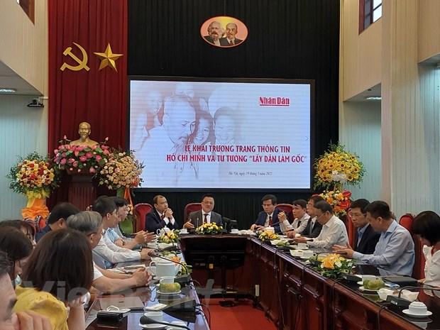 trang thong tin dac biet ve chu tich ho chi minh va tu tuong lay dan lam goc