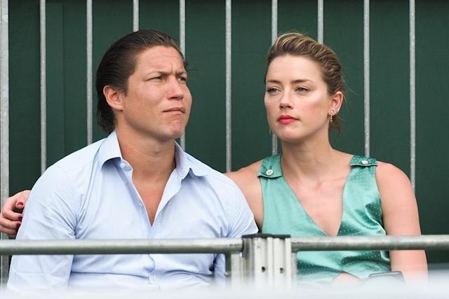Amber Heard và bạn trai bằng tuổi bị bắt gặp đi hẹn hò nhiều lần nhưng từ chối xác nhận. Ảnh: AFP.