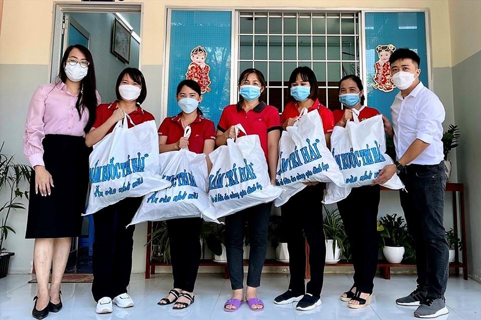 Hơn 11,4 tỉ đồng hỗ trợ cho lao động nữ có hoàn cảnh khó khăn