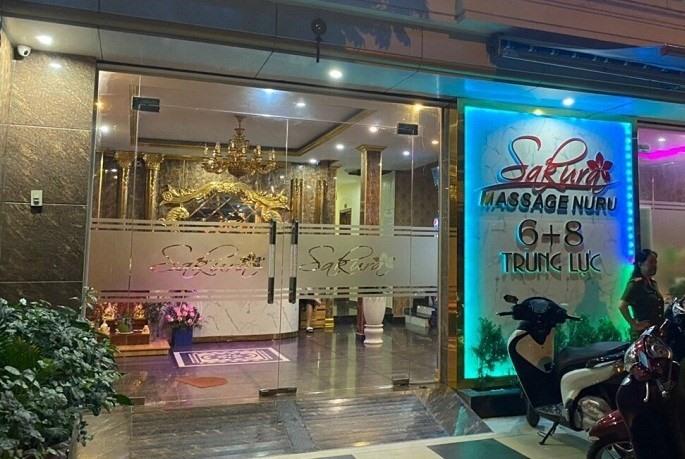 Hải Phòng: Xử phạt quán massage điều nhân viên tiếp khách quá giờ quy định