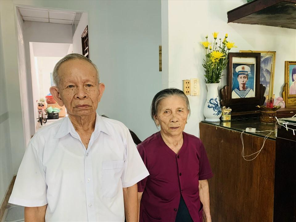 Rưng rưng hạnh phúc của mẹ liệt sĩ Gạc Ma
