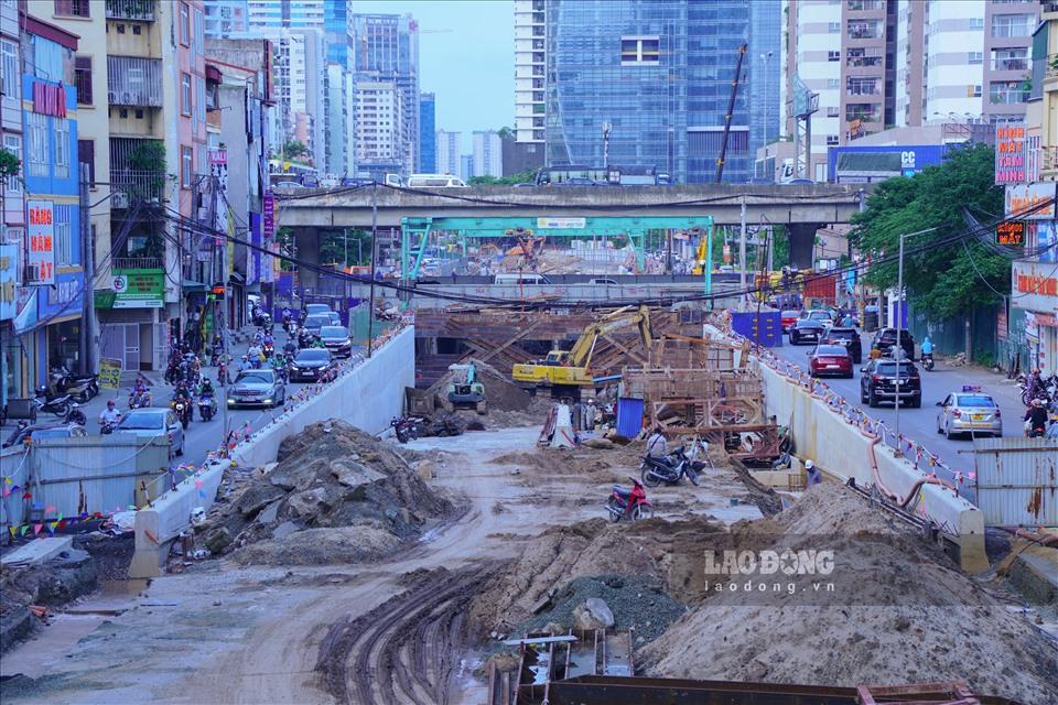 Dự án hầm chui Lê Văn Lương - Vành đai 3 có mục tiêu giải quyết xung đột giao thông tại nút giao theo hướng đường Lê Văn Lương - Tố Hữu, giảm thiểu ùn tắc giao thông, ô nhiễm môi trường trong đô thị và từng bước hoàn chỉnh giao thông theo quy hoạch được duyệt tại Hà Nội.