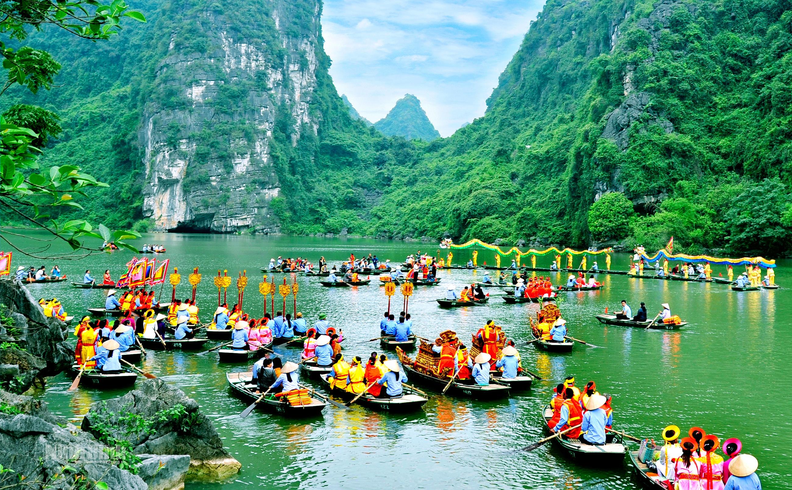 de du lich thuc su tro thanh nganh kinh te mui nhon