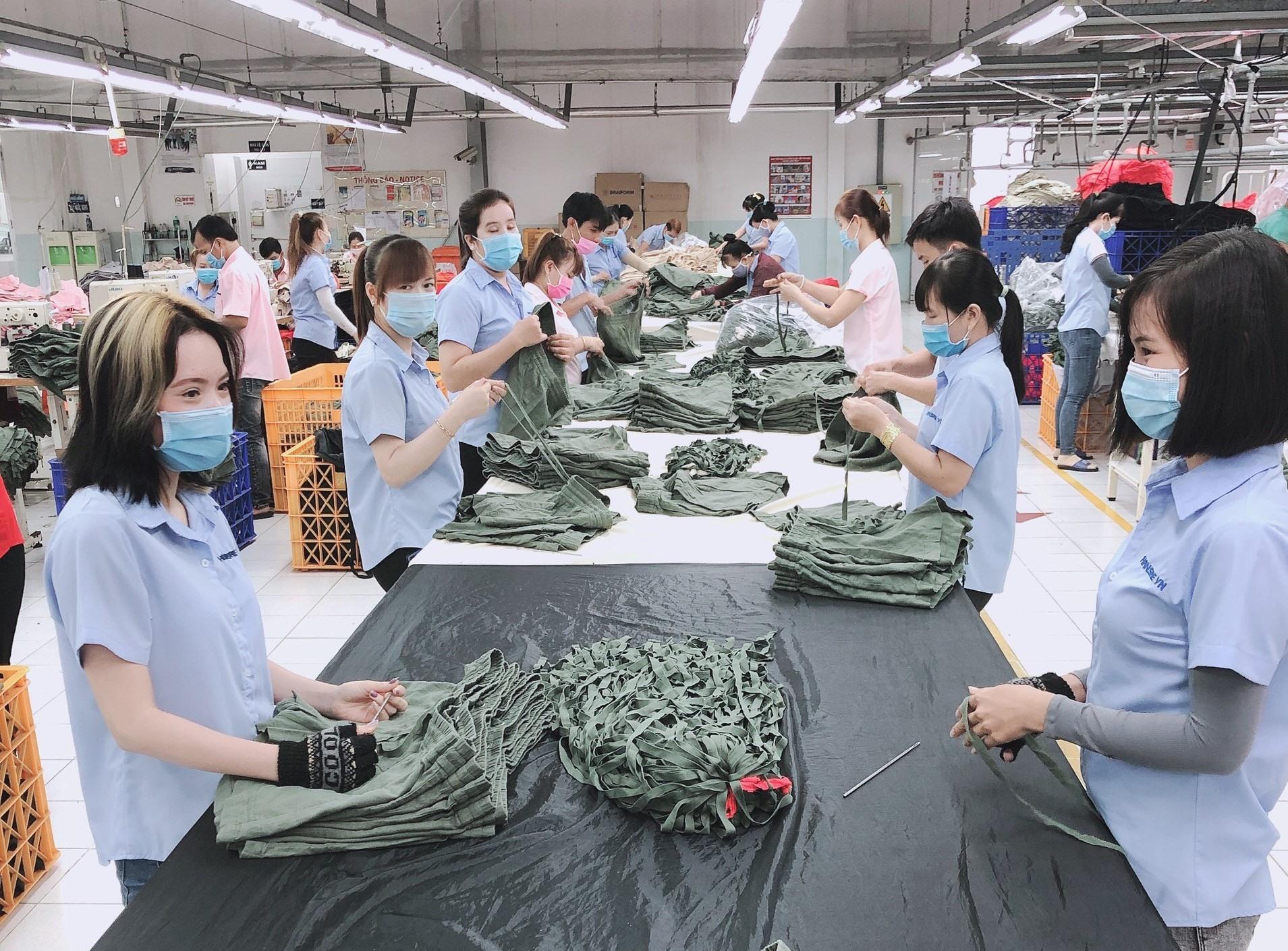 Doanh nghiệp cho NLĐ nghỉ Tết dài hơn lịch nghỉ của Nhà nước