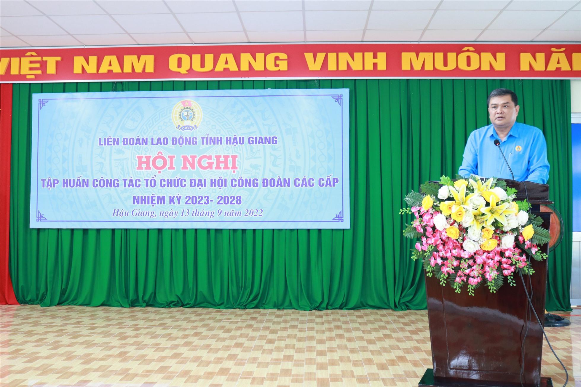 Hậu Giang: Bồi dưỡng nghiệp vụ cho hơn 200 cán bộ Công đoàn