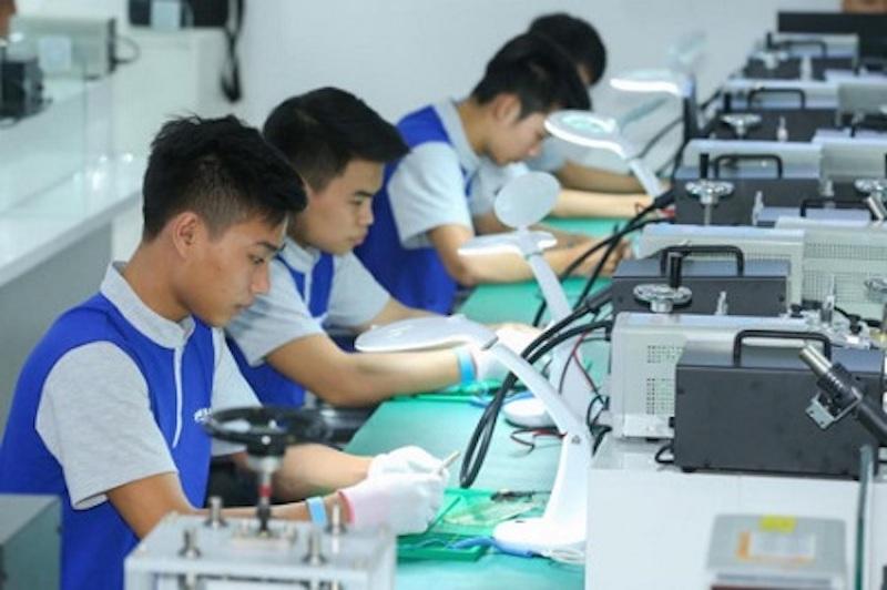 ở thời kỳ chuyển đổi số lên ngôi, các bạn trẻ hiện nay cần trước hết là nền tảng tri thức về kỹ thuật số.