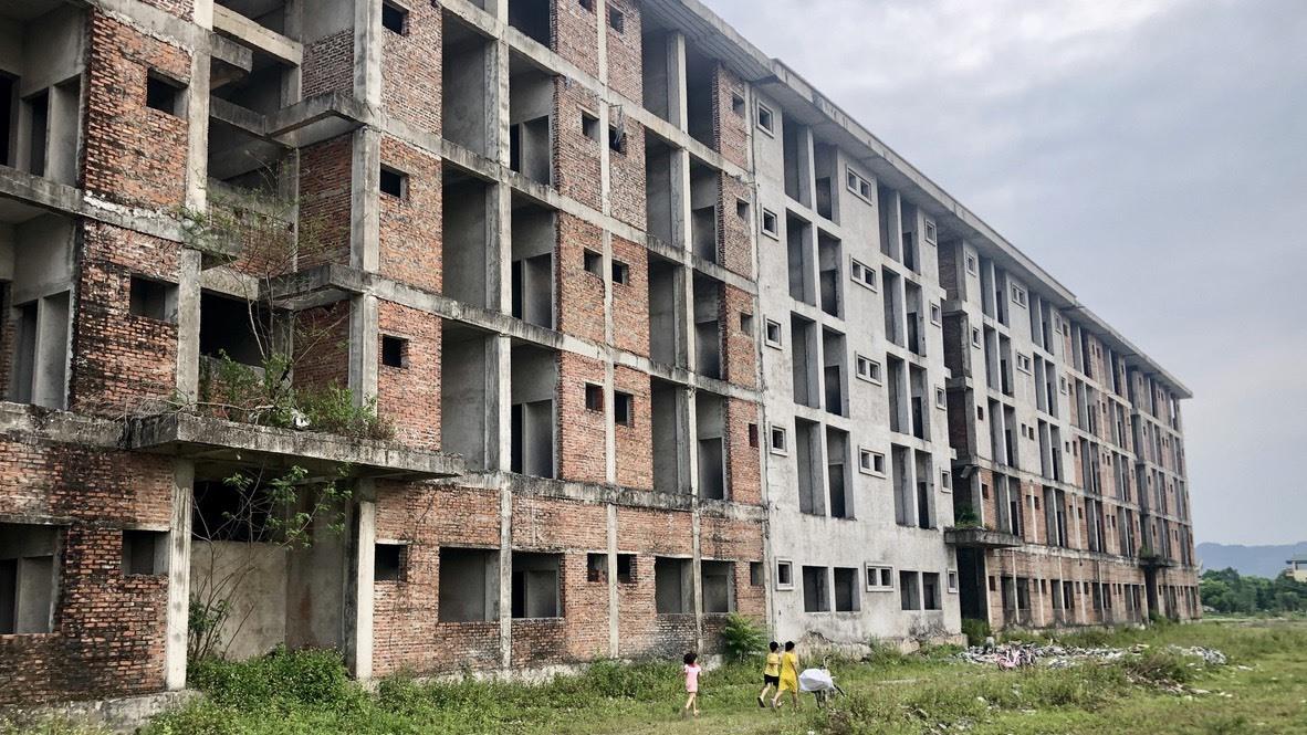 Công nhân mong sớm tiếp cận nhà ở xã hội, chủ đầu tư thi công ì ạch