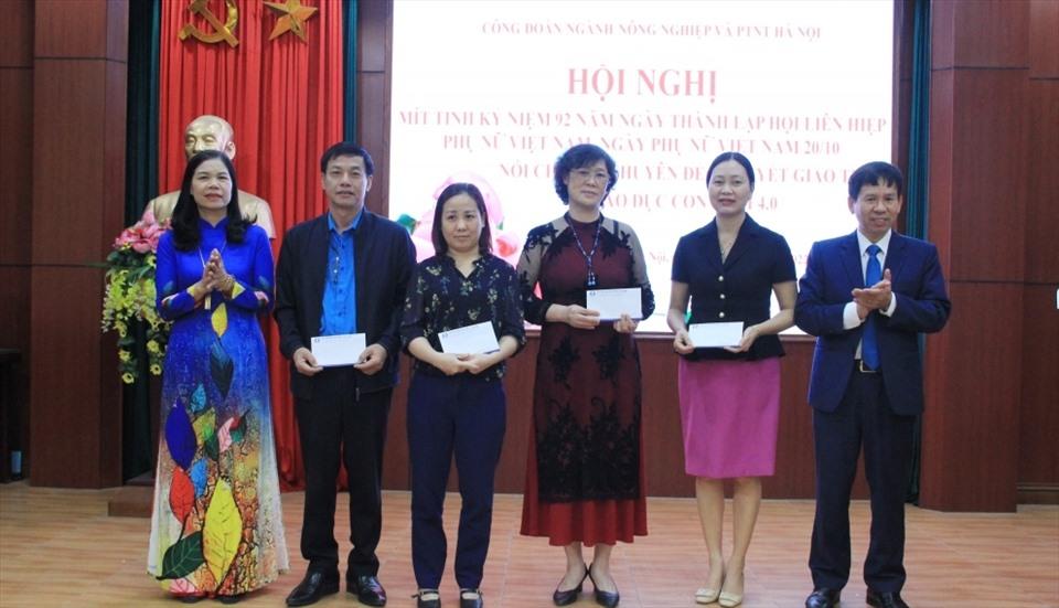 Cán bộ, người lao động được trang bị kiến thức an toàn vệ sinh lao động