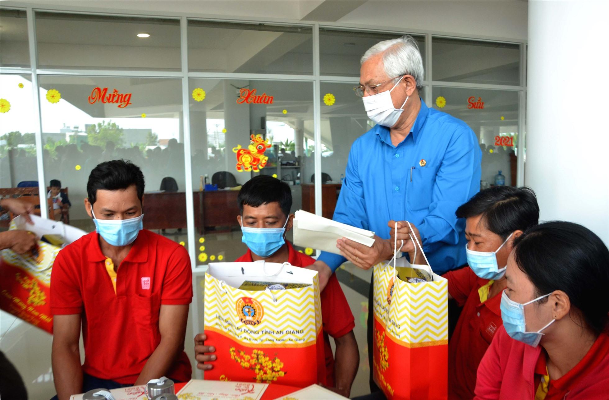 An Giang: Tất cả người lao động đều có Tết