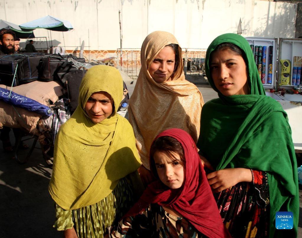 Thách thức tử thần khi du lịch tại Afghanistan