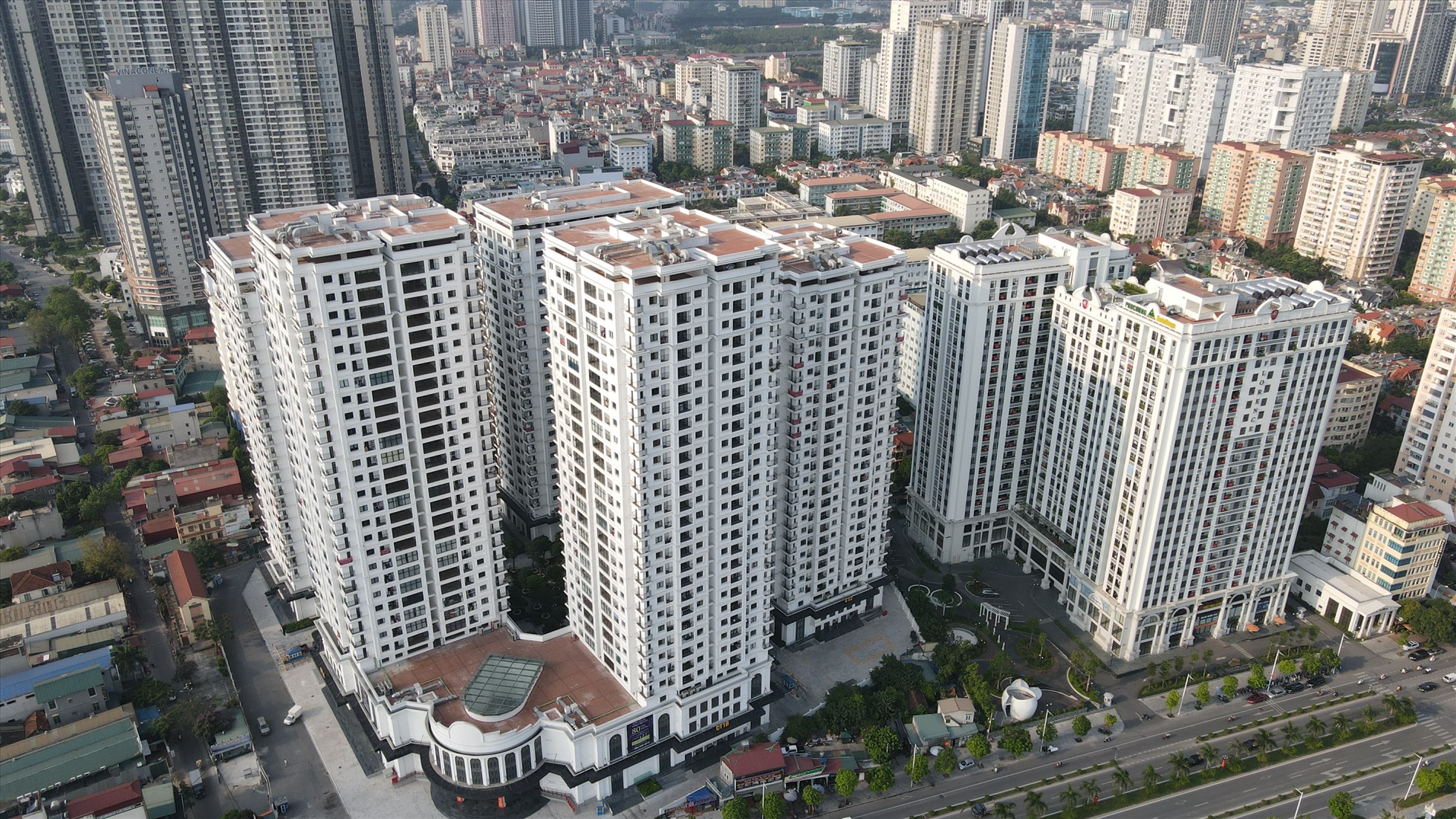Thương vụ M&A tạo dòng tiền, triển vọng cho căn hộ chung cư, nhà liền thổ