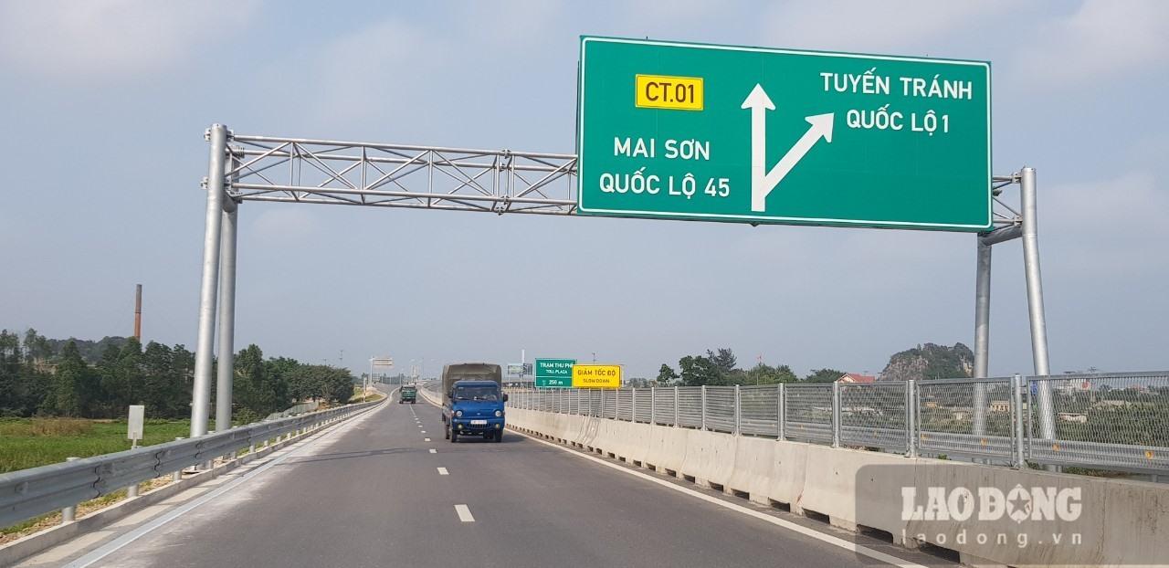 Từ hôm nay (28.4) ôtô bắt đầu được đi vào cao tốc Mai Sơn - QL45