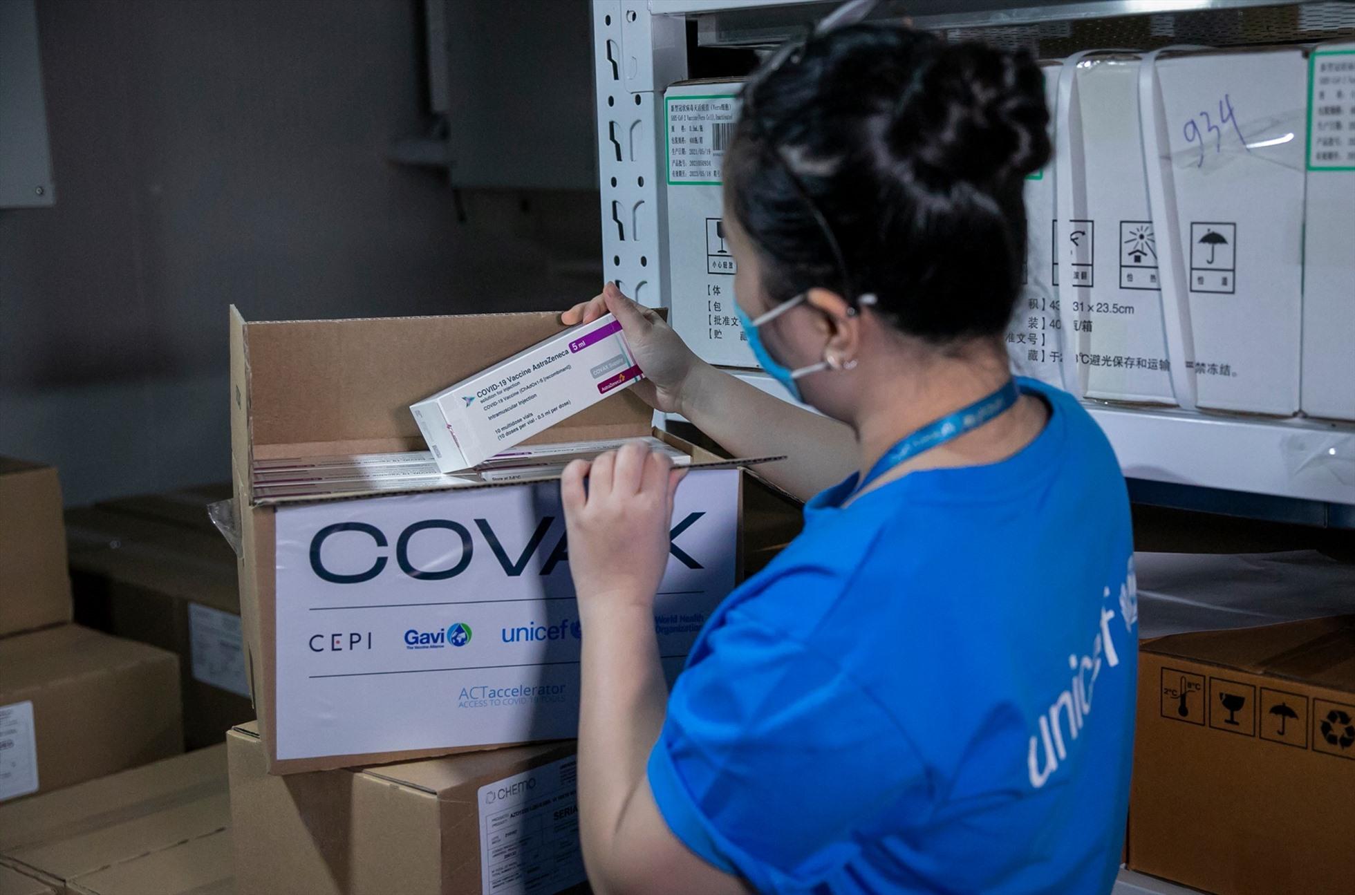 Vì sao Việt Nam chưa công bố hết dịch COVID-19?