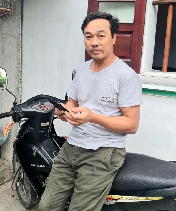 Theo anh Trinh, số năm đóng bảo hiểm giảm chỉ phù hợp với những người trung tuổi mới đi làm và đóng bảo hiểm. Ảnh: Mạnh Cường.