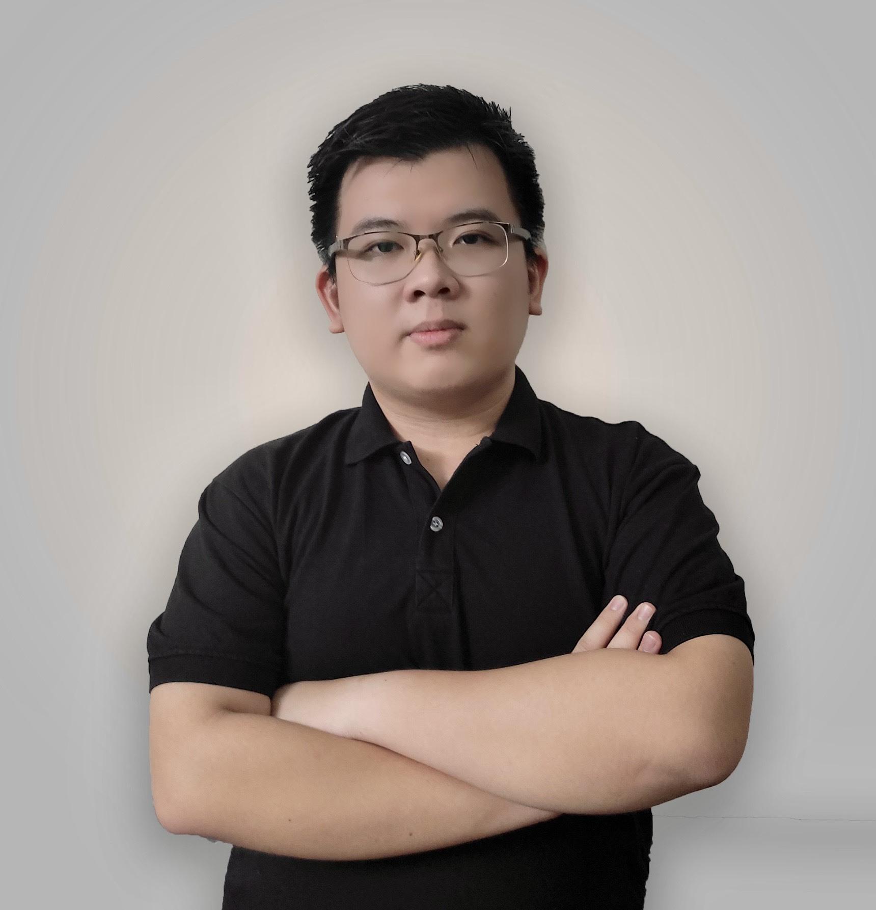 Anh Nhân đã có 2 năm kinh nghiệm trong nghề. Ảnh: NVCC