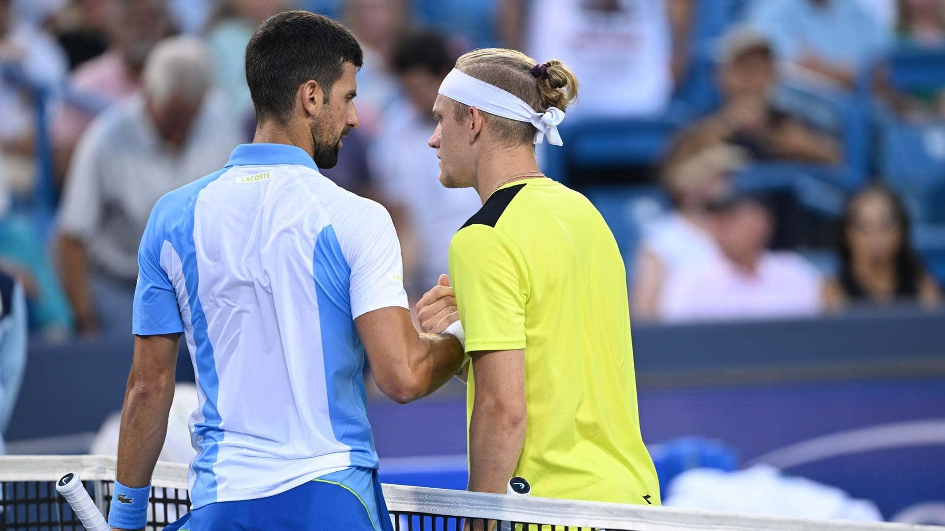 Alejandro Davidovich Fokina phải rút lui vì chấn thương lưng. Ảnh: ATP Tour