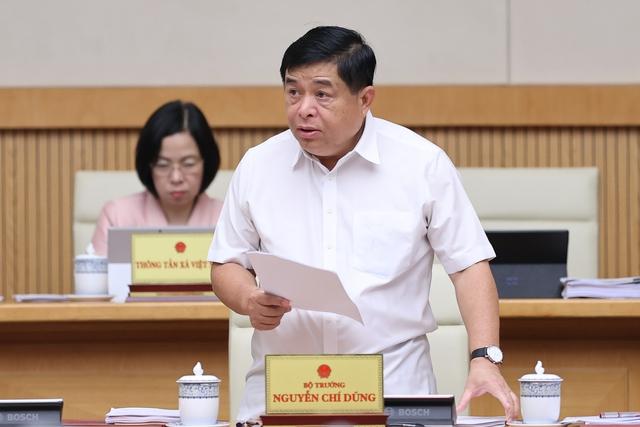 Nền kinh tế còn nhiều khó khăn nhưng dần lấy lại đà tăng trưởng