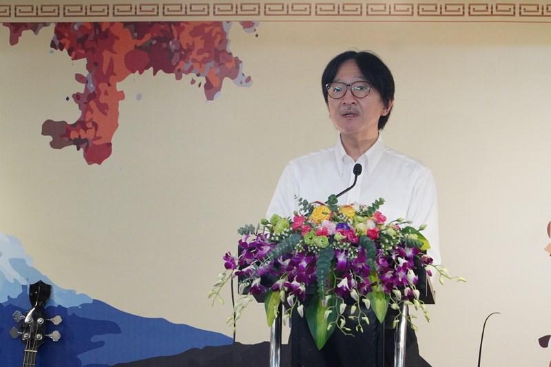 Hoàng thái tử Nhật Bản Fumihito Akishino bày tỏ niềm vui khi đến thăm Quảng Nam. Đây là chuyến thăm chính thức nước ngoài đầu tiên của Hoàng Thái tử và Công nương sau dịch Covid-19. Ảnh Thu Trang.