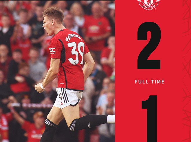 Man United đánh bại Brentford nhờ 2 bàn thắng ở phút bù giờ