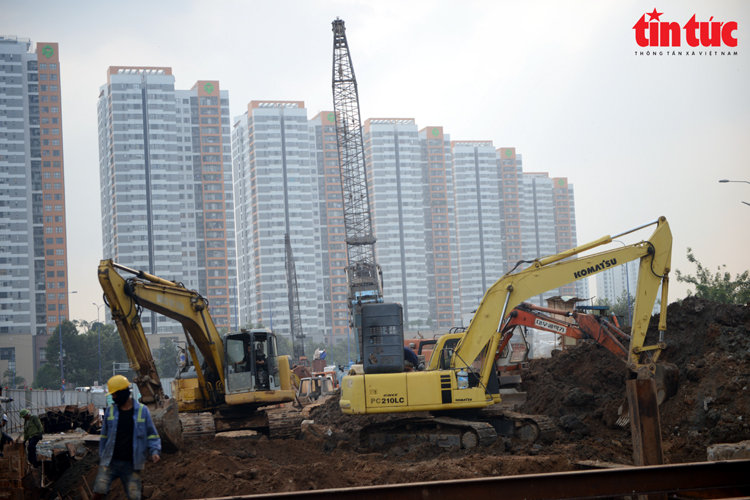 Hình ảnh nút giao thông lớn nhất TP Hồ Chí Minh sau 1 năm khởi công - Ảnh 4.