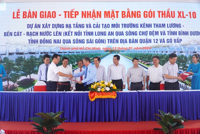 TP HCM: 2 quận bàn giao mặt bằng thi công dự án 8.200 tỉ đồng - Ảnh 1.