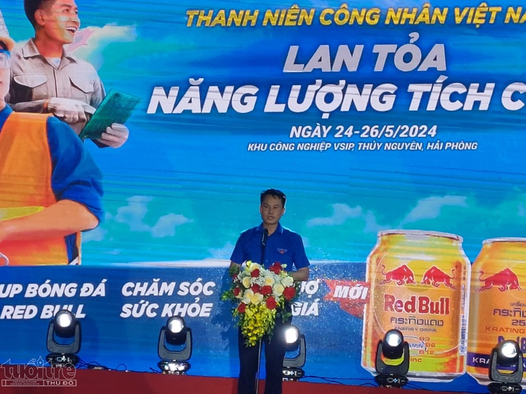 Sôi động đêm nhạc hội thanh niên công nhân Việt Nam