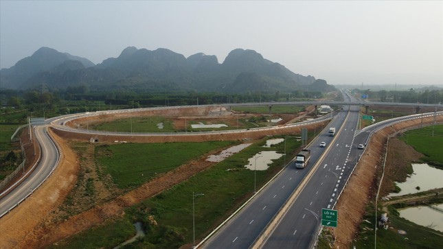 'Chỉ bàn làm, không bàn lùi' - bài 2: Mở thông cao tốc Bắc - Nam- Ảnh 3.