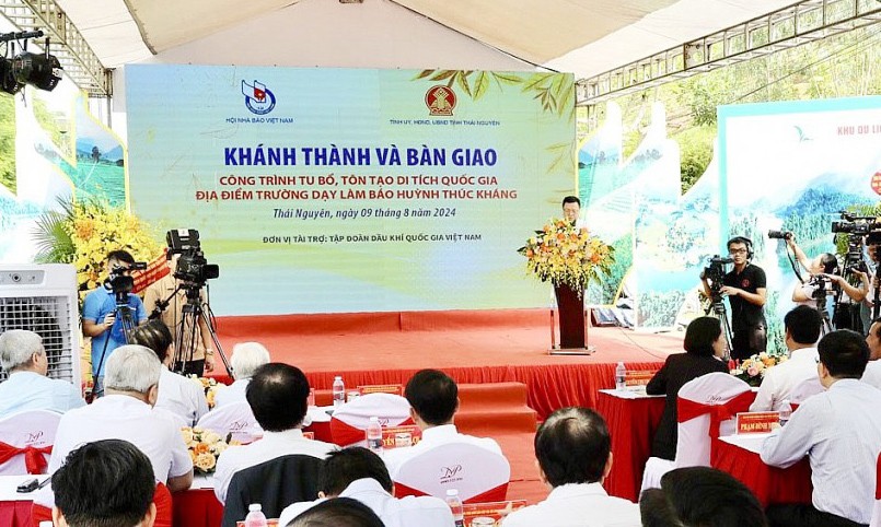 Khánh thành Di tích Quốc gia Trường dạy làm báo Huỳnh Thúc Kháng