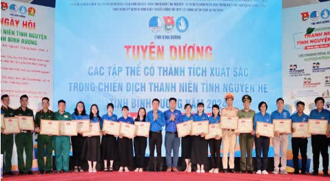 Bình Dương tổng kết Chiến dịch Thanh niên tình nguyện Hè năm 2024