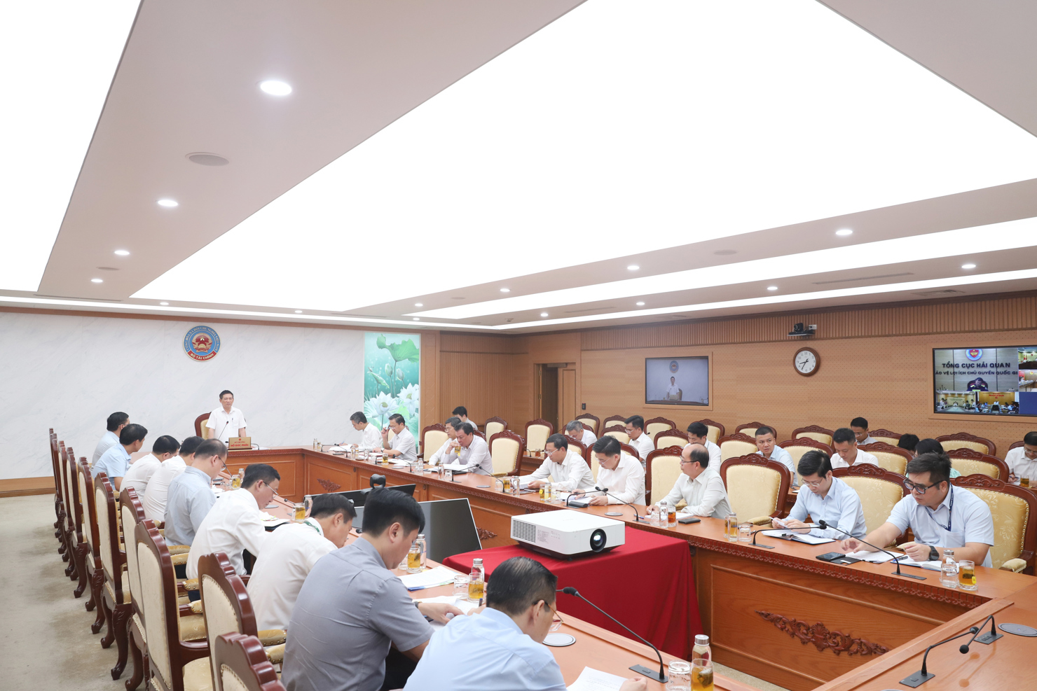 Quy chế thực hiện dân chủ trong hoạt động của Bộ Tài chính có hiệu lực thi hành kể tàu ngày 15/10/2024.
