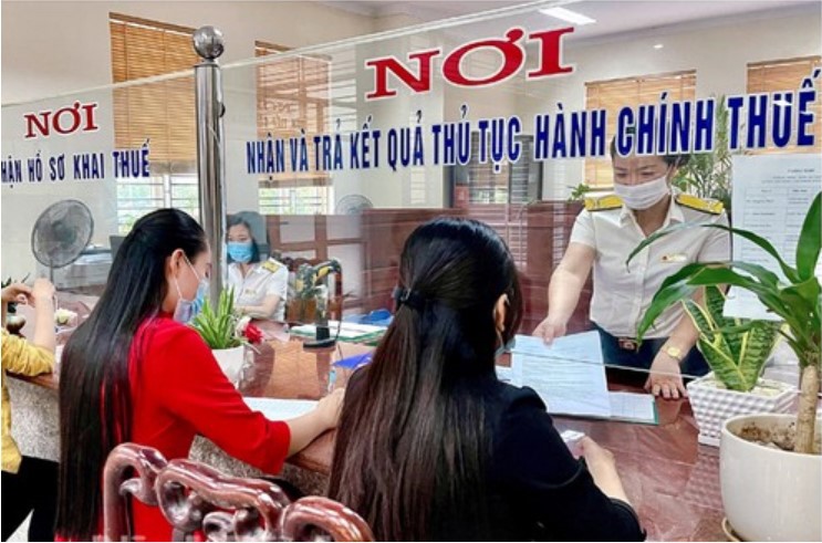 Ngành Thuế đã đẩy mạnh hiện đại hóa, ứng dụng công nghệ thông tin nhằm hỗ trợ người nộp thuế trong việc khai thuế, nộp thuế, hoàn thuế điện tử.